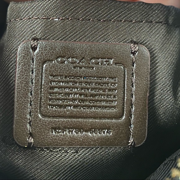 Coach Signature khaki brown messenger crossbody - Picture 7 of 7